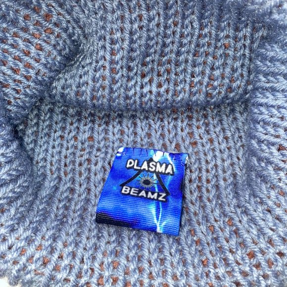 Plasma Beams Hand Knitted Mauve & Blue Daisy Beanie main image 15
